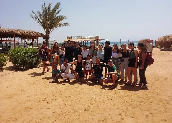 Resort Raha Camp *