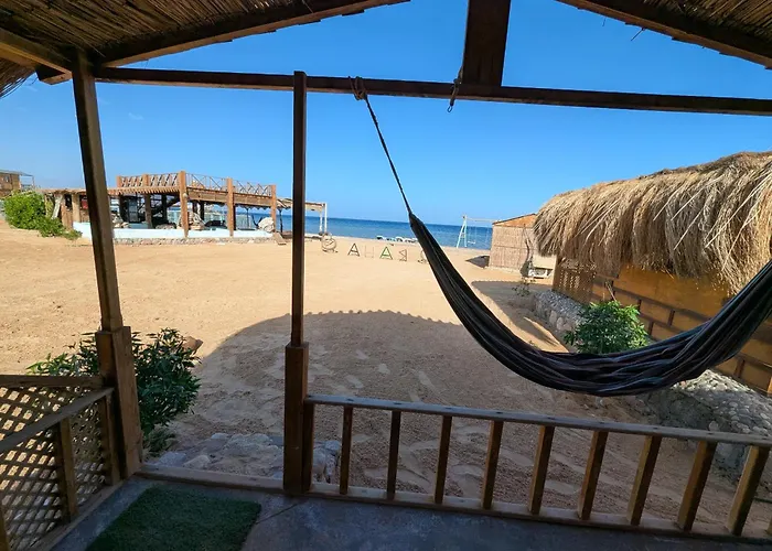 Resort Raha Camp *